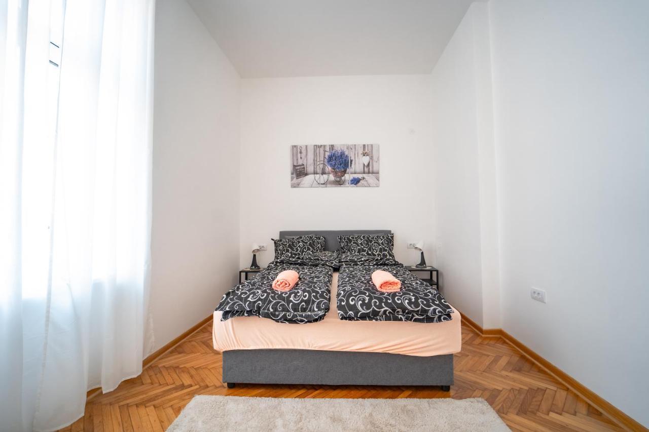 Botanical9, Belgrade Centre, 2 Bedroom Apartment Екстериор снимка