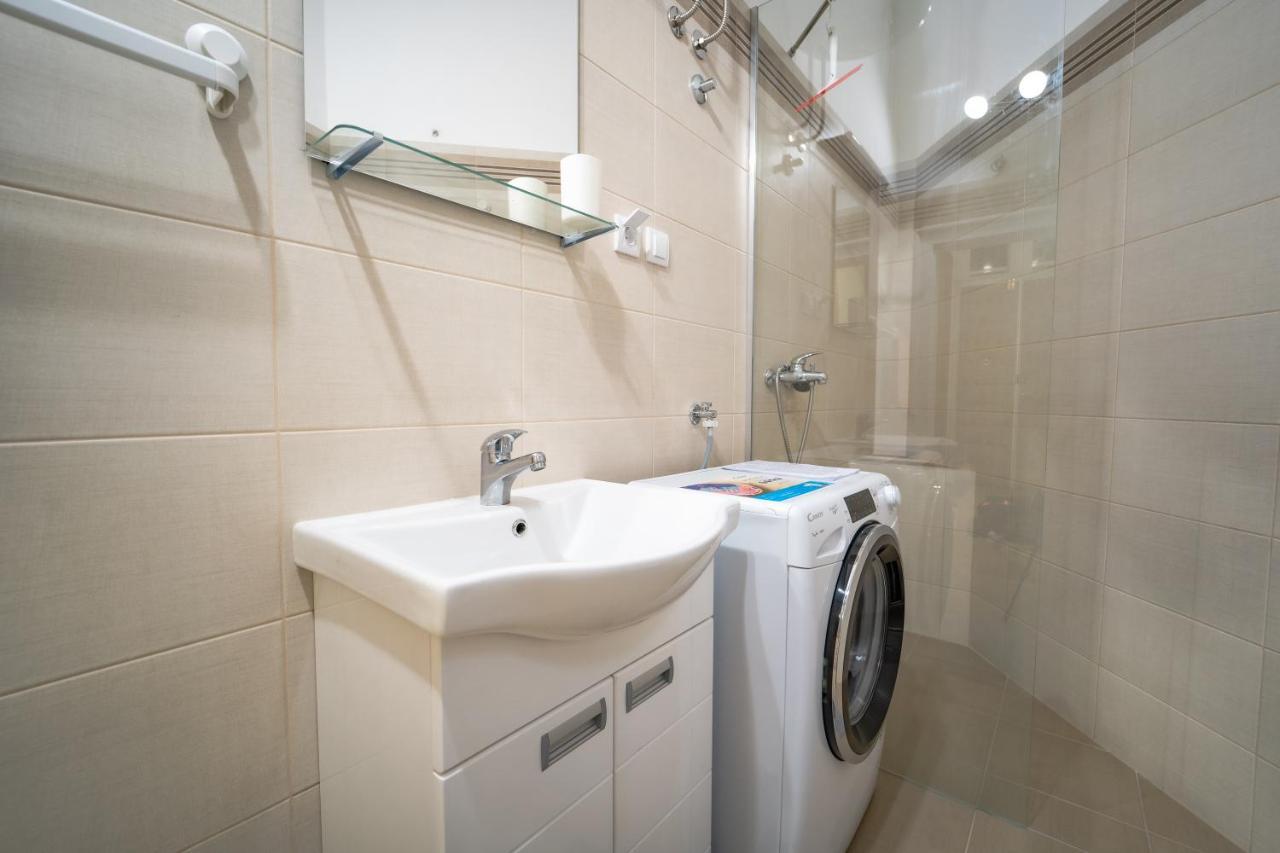 Botanical9, Belgrade Centre, 2 Bedroom Apartment Екстериор снимка