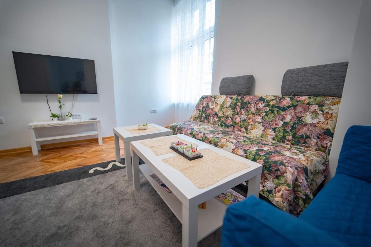 Botanical9, Belgrade Centre, 2 Bedroom Apartment Екстериор снимка
